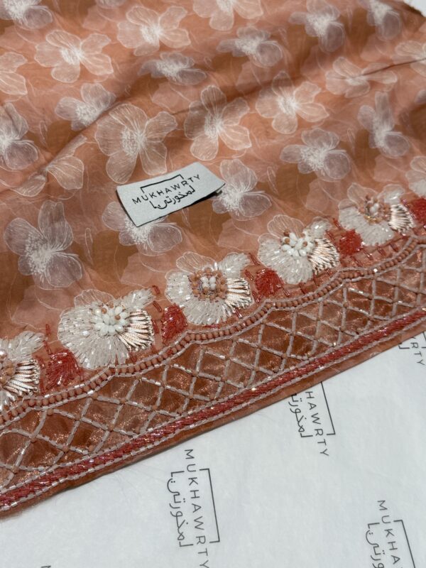 C03 - Orange - Image 3