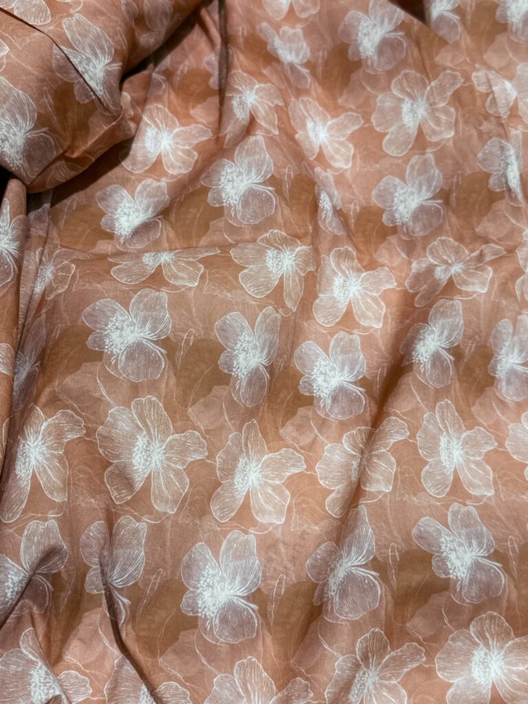 C03 - Orange