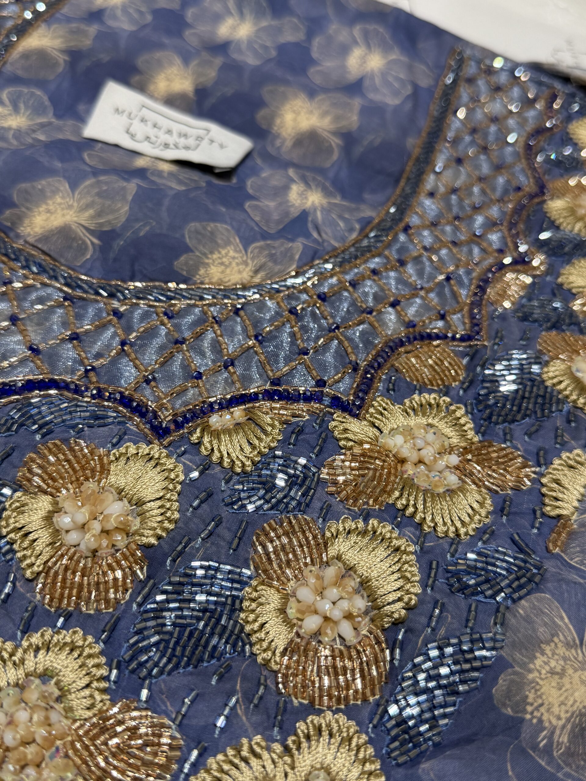 C04 - Navy - Image 2