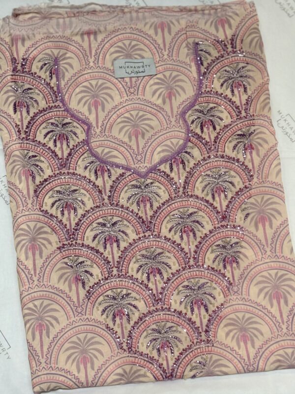 C11 - Pink Palms - Image 1