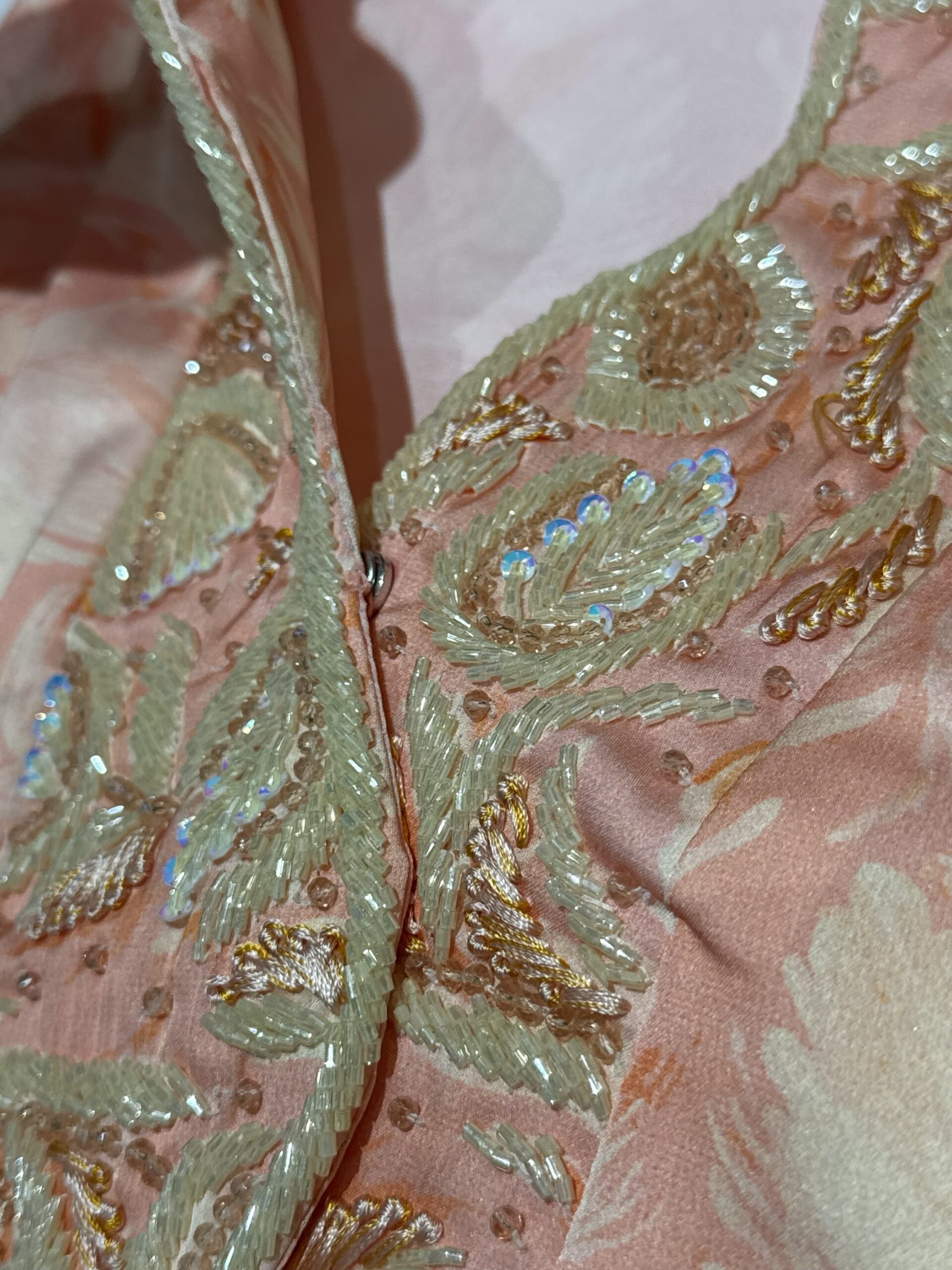 S12 - Peachy Collar - Image 4