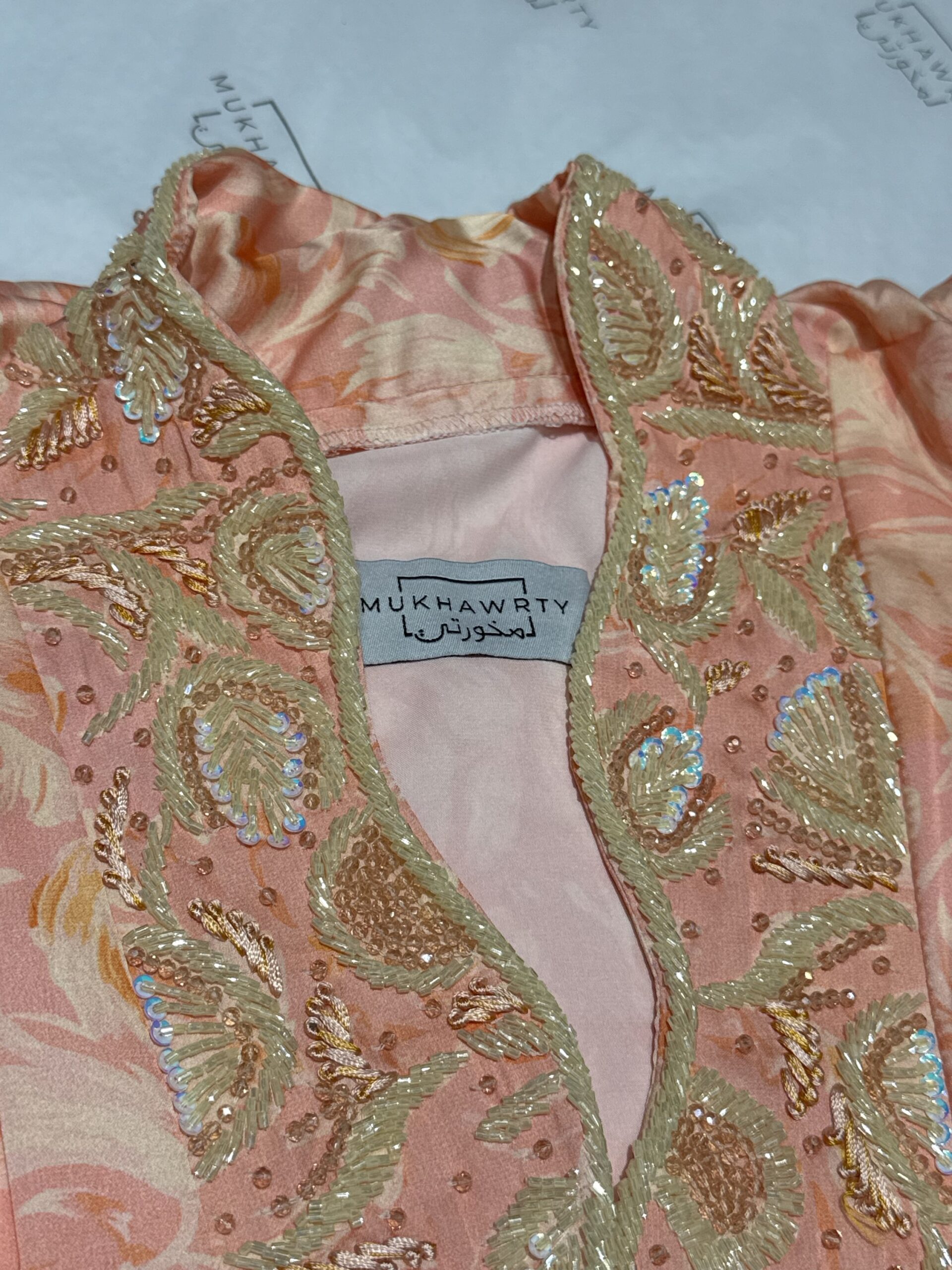 S12 - Peachy Collar - Image 5