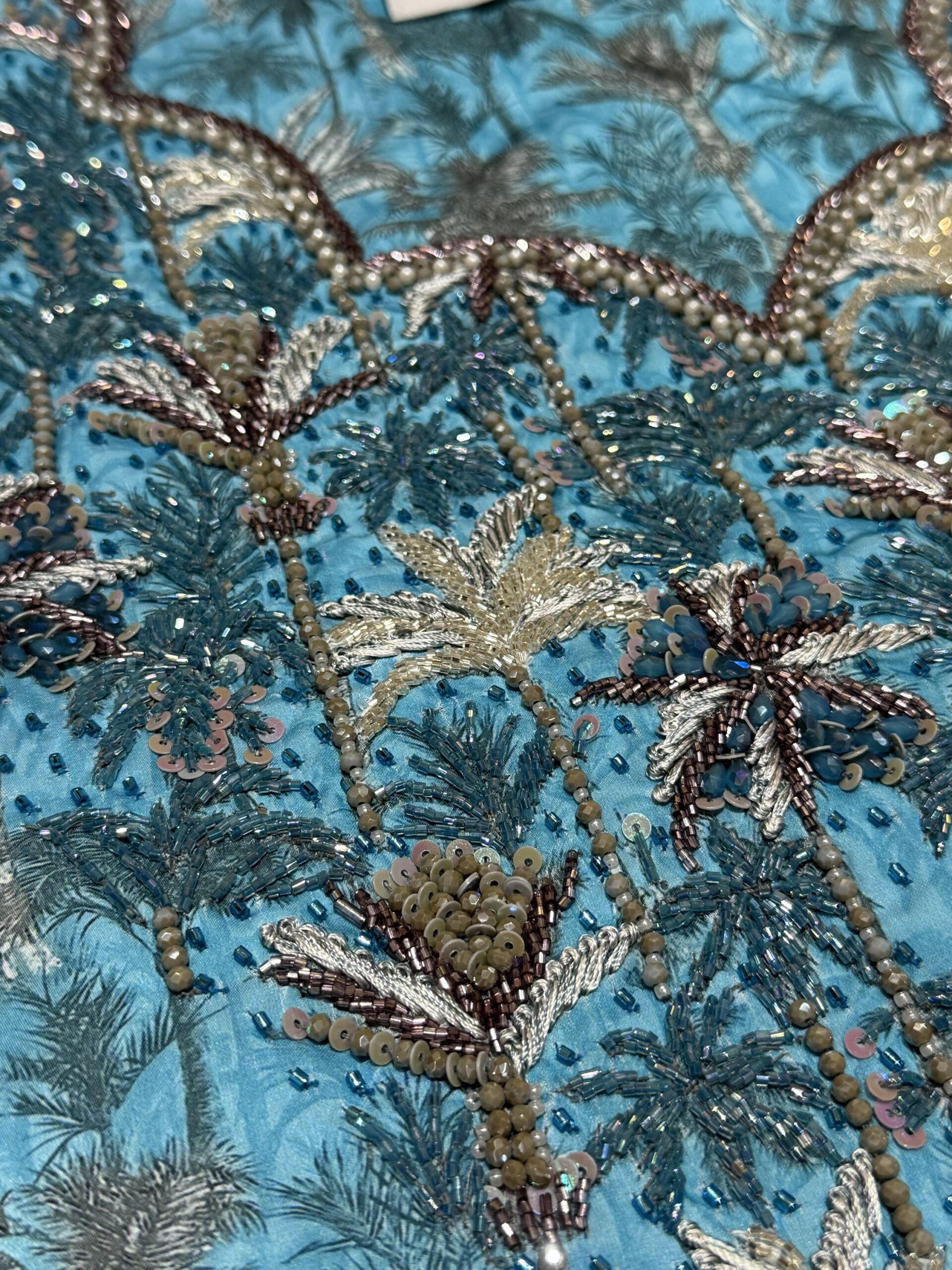 S08 - Blue Palms - Image 4