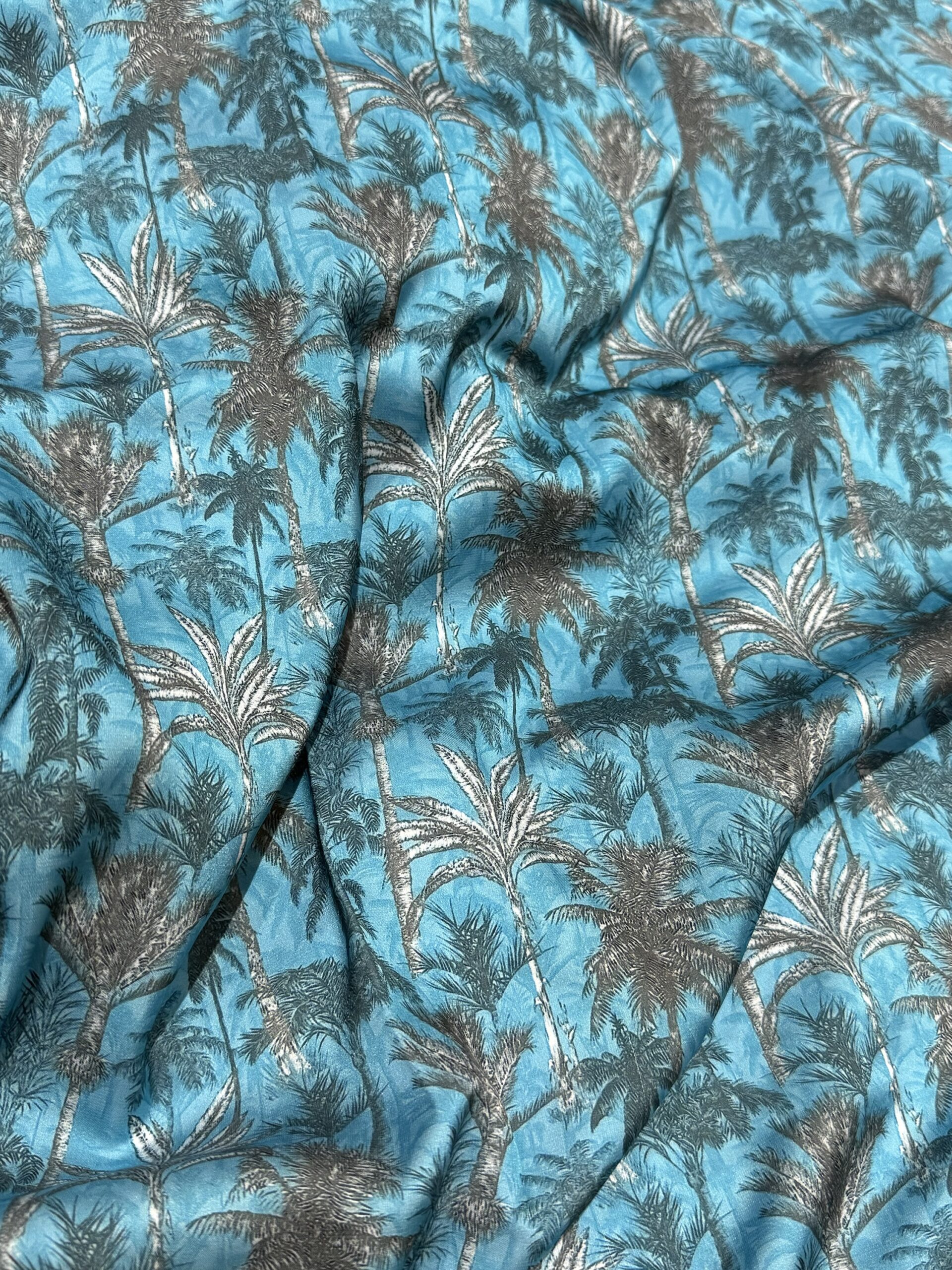 S08 - Blue Palms - Image 3