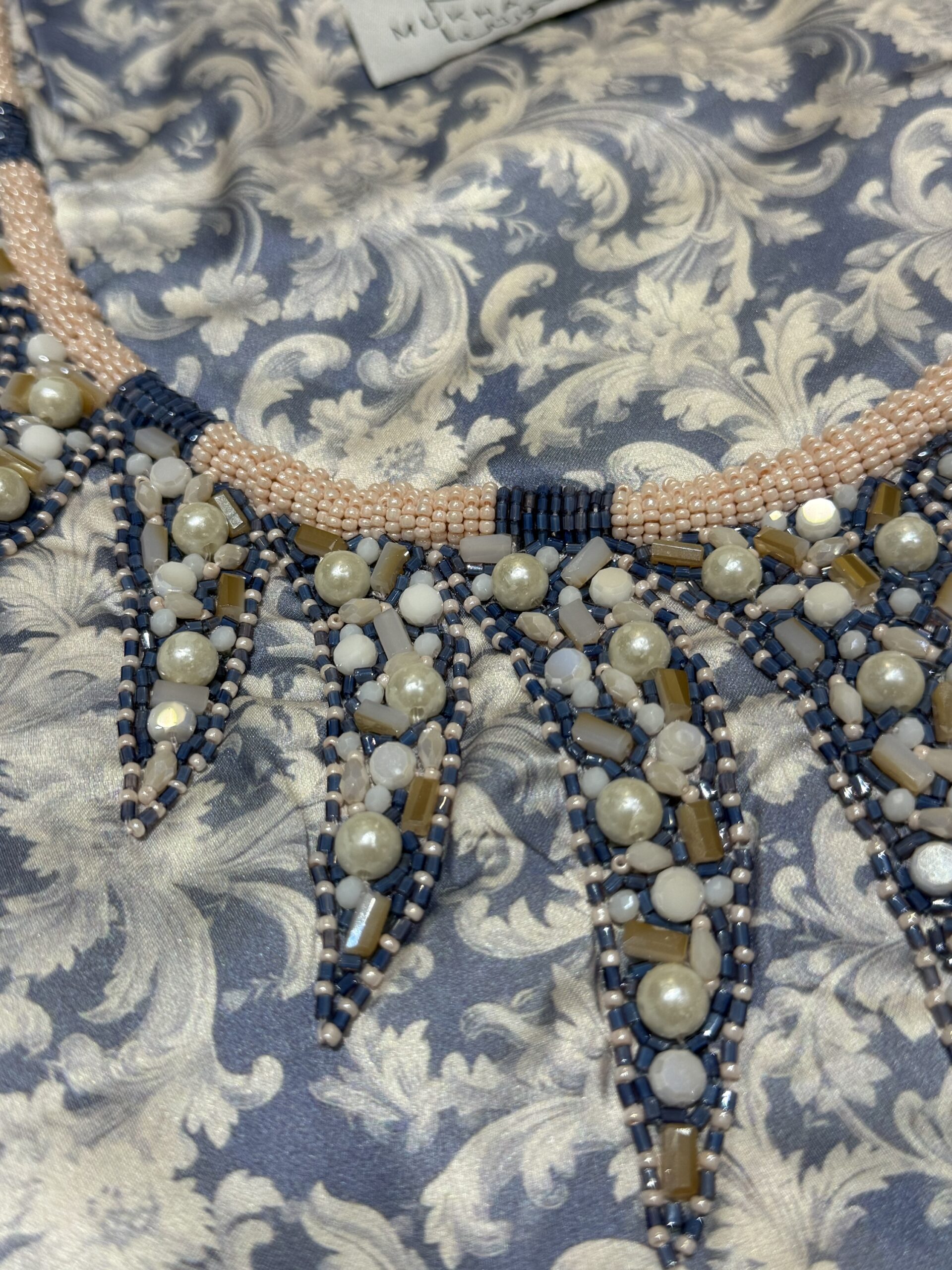S09 - Pearly Lines - Image 3