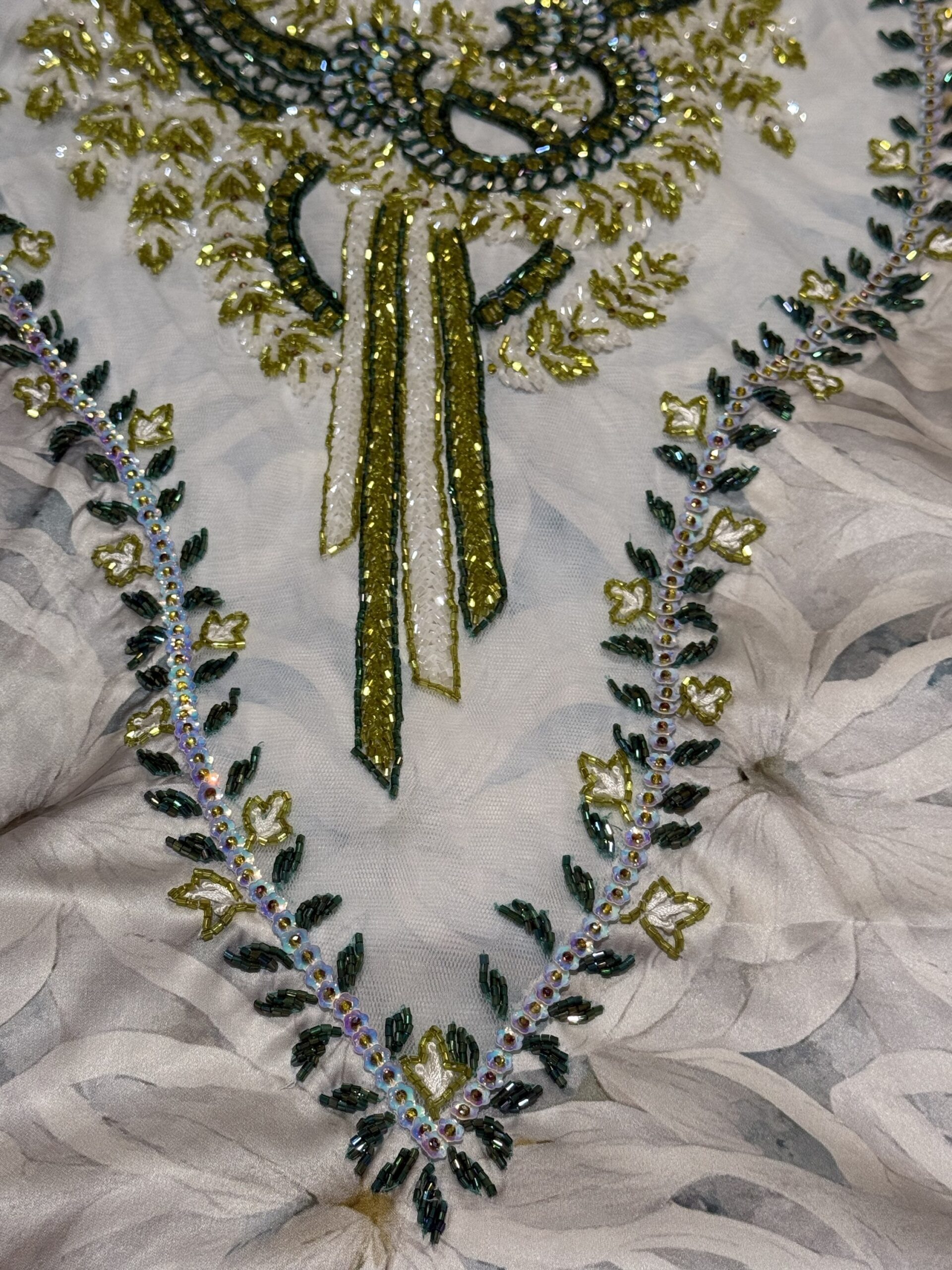 S11 - Green Knot - Image 4