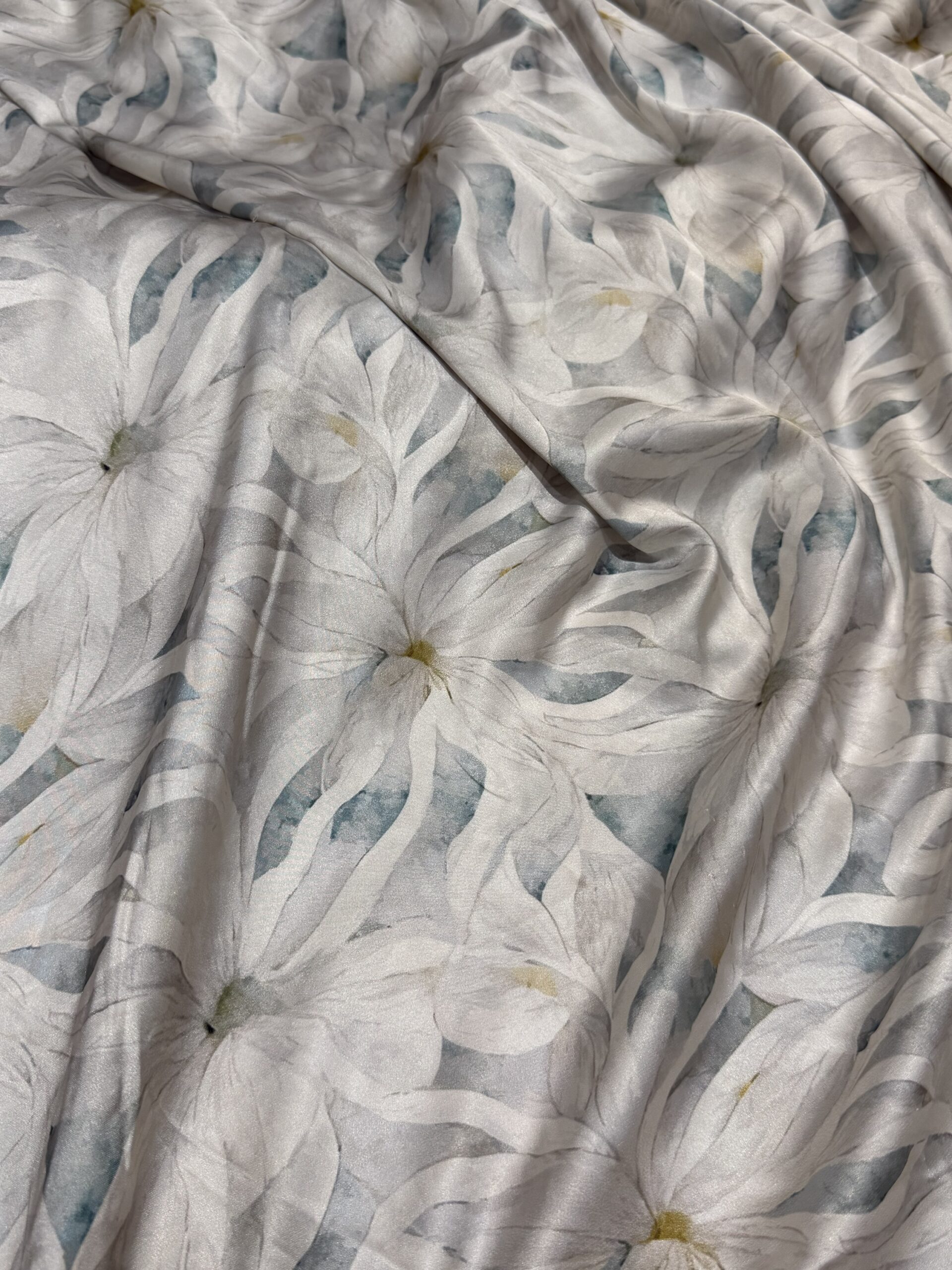 S11 - Green Knot - Image 6