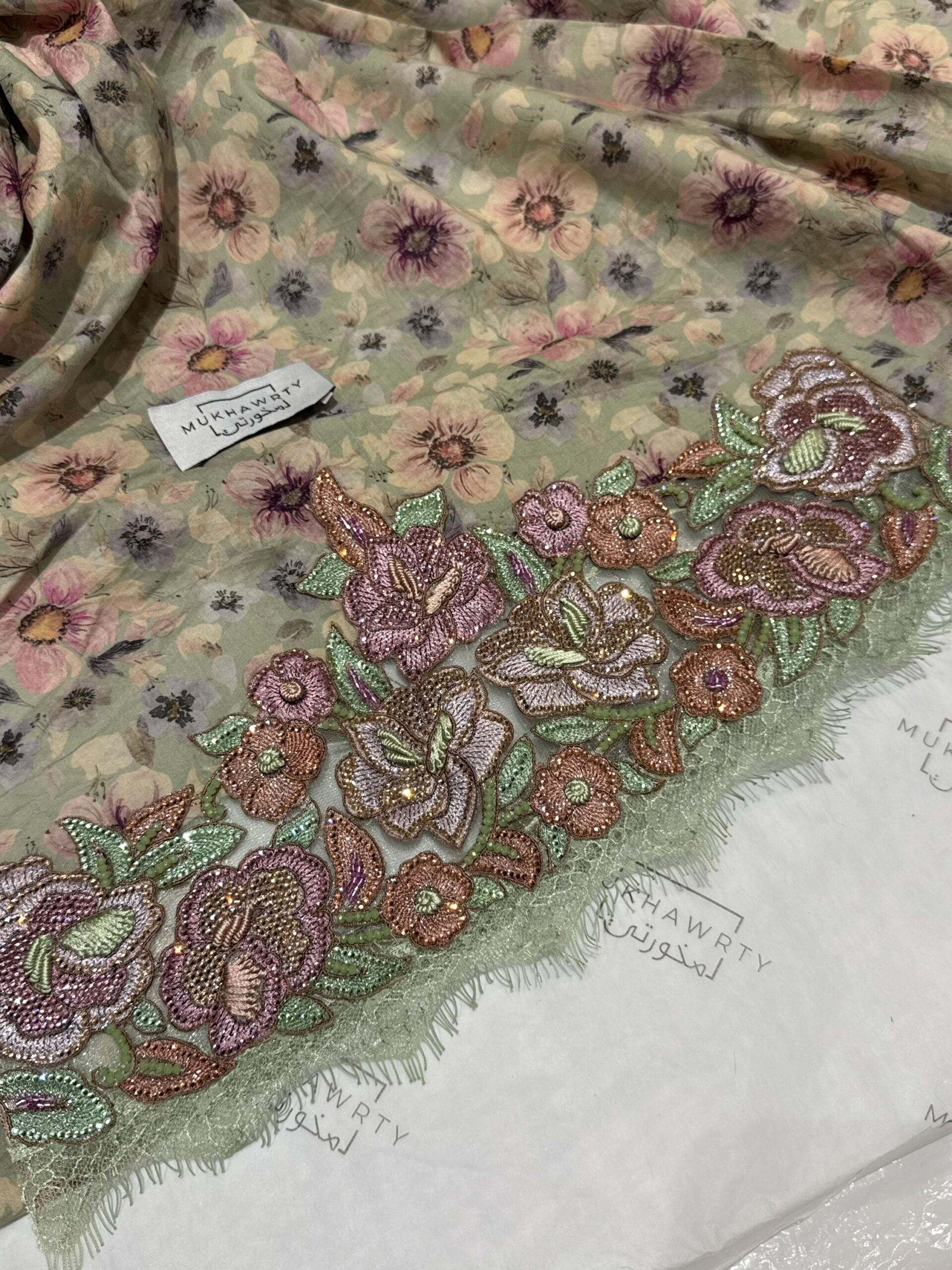 C10 - Floral Lace - Image 2