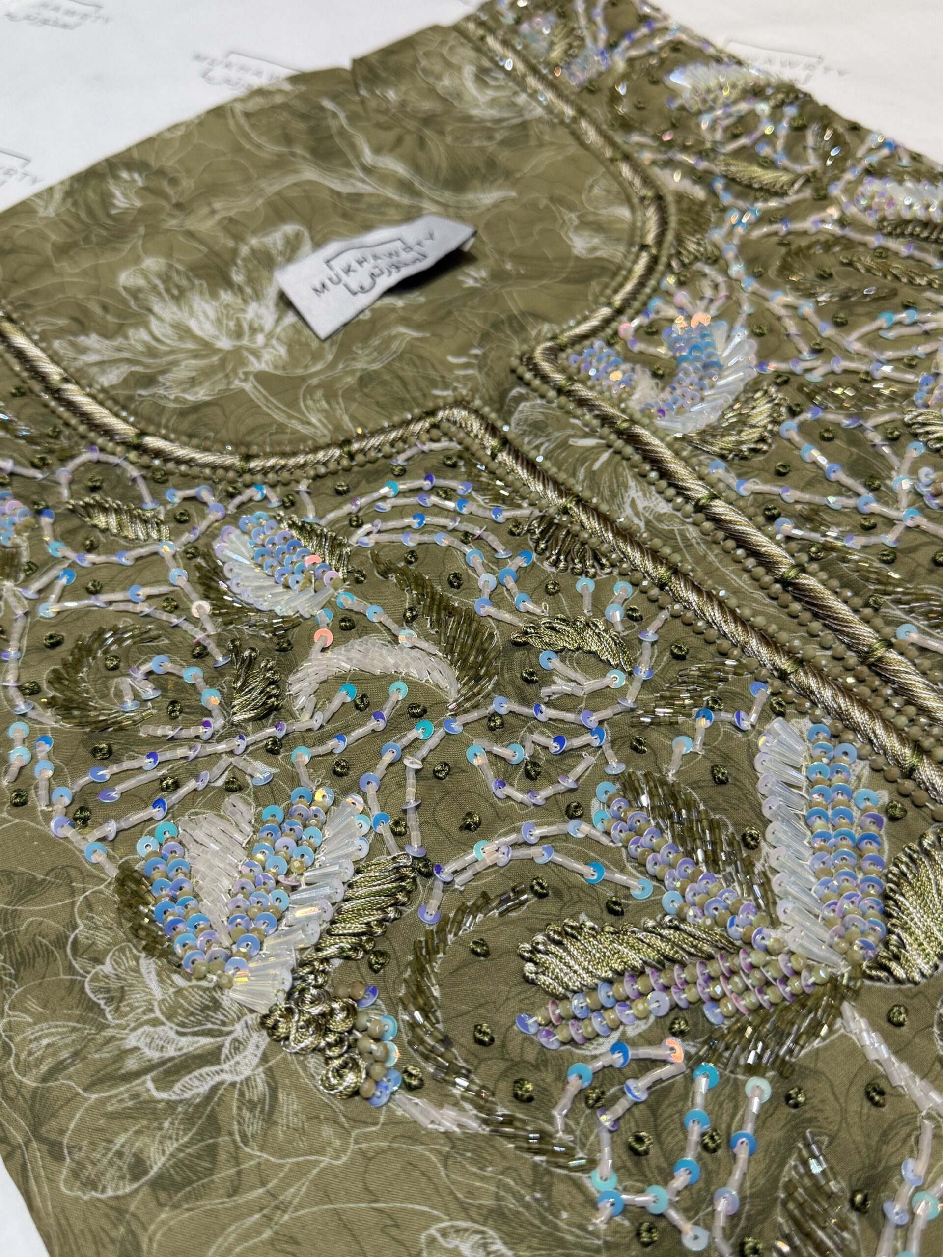 C06 - Sage Floral - Image 6