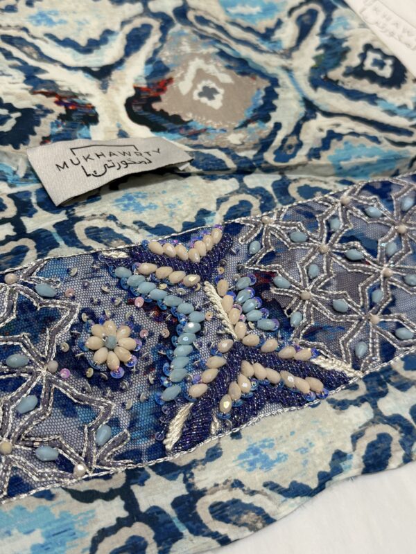 C12 - Geometric Blue - Image 3