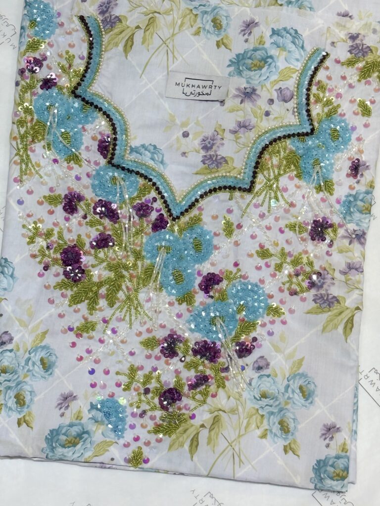 L04 - Bridgerton Bouquet