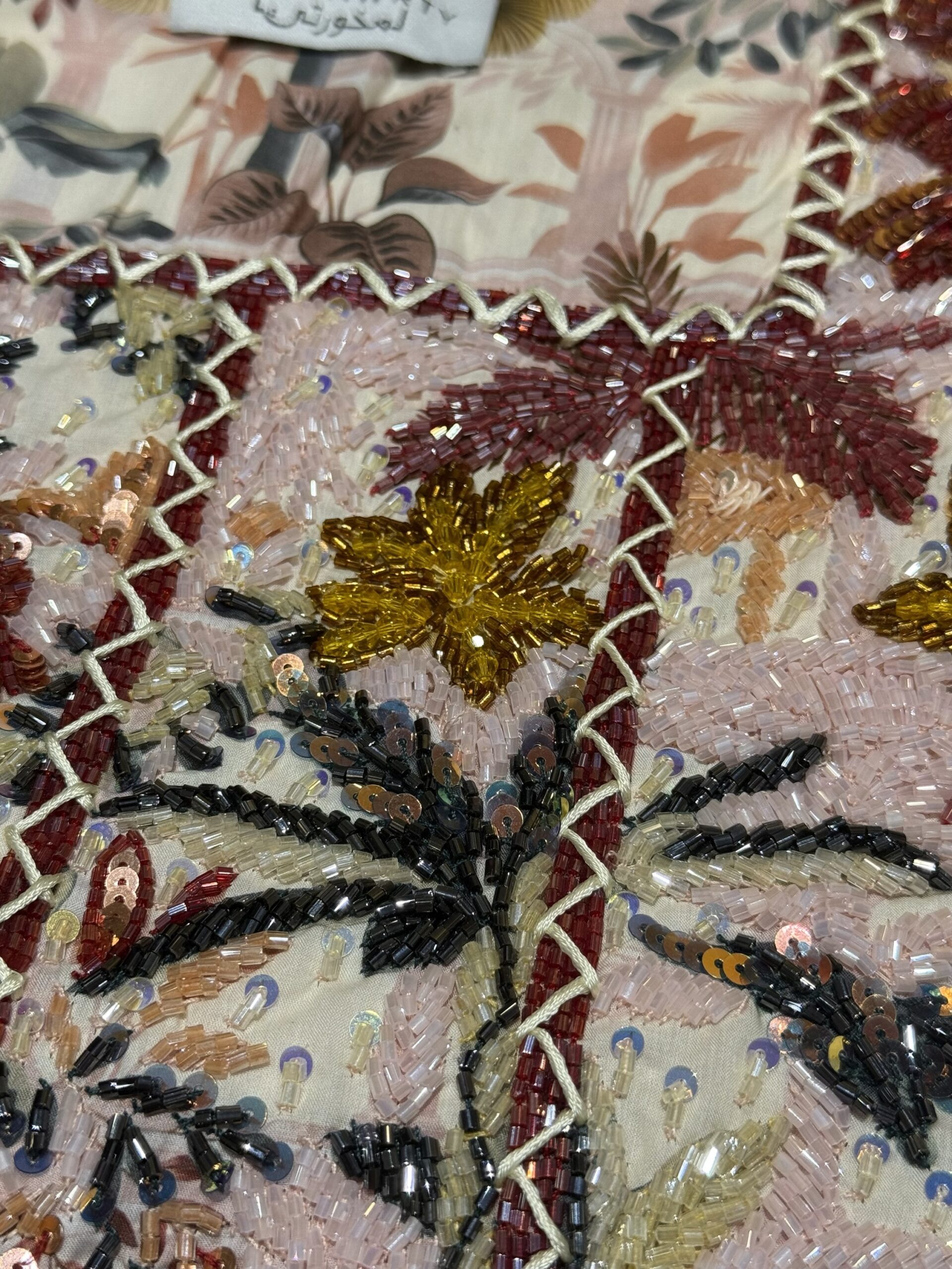 L02 - Blooming Arches - Image 6